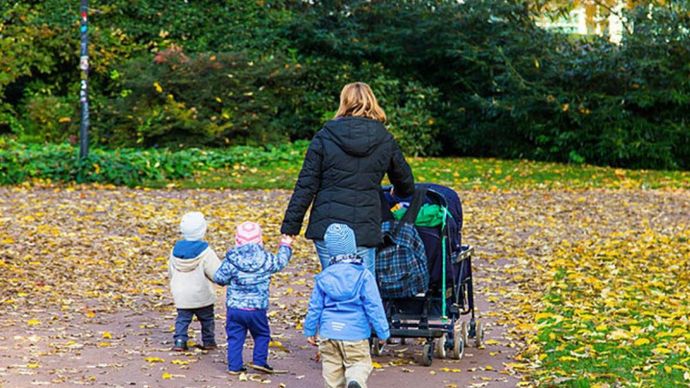 अमेरिका में भारतीय मूल के एक कारोबारी ने नैनी की वैकेंसी निकाली है  अमेरिका में भारतीय मूल के एक कारोबारी ने नैनी की वैकेंसी निकाली है