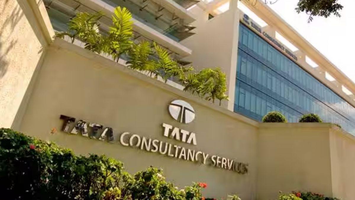 TCS में घूस लेकर नौकरी देने के आरोप में कंपनी के 16 कर्मचारियों पर ठोस कदम उठाया गया है TCS में घूस लेकर नौकरी देने के आरोप में कंपनी के 16 कर्मचारियों पर ठोस कदम उठाया गया है