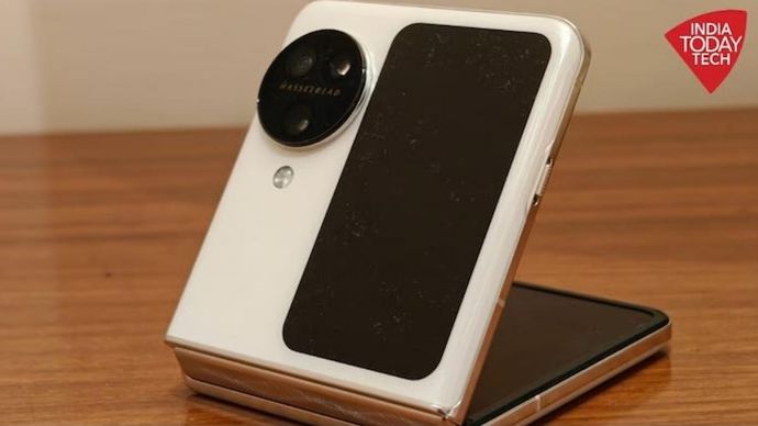 Oppo Find N3 Flip SmartPhone ₹94,999 में लॉन्च Oppo Find N3 Flip SmartPhone ₹94,999 में लॉन्च