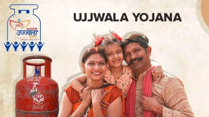 सरकार ने उज्जवला योजना पर सब्सिडी को बढ़ाया सरकार ने उज्जवला योजना पर सब्सिडी को बढ़ाया