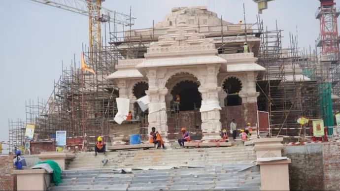 राम मंदिर का ग्राउंड फ्लोर तैयार राम मंदिर का ग्राउंड फ्लोर तैयार