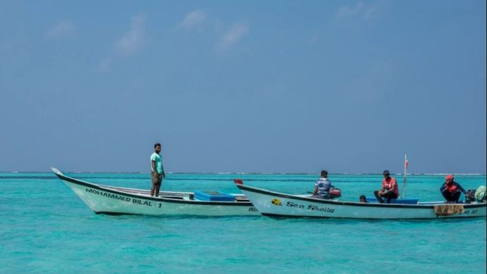 प्रवेग को तीन साल के लिए लक्षद्वीप का काम दिया गया है प्रवेग को तीन साल के लिए लक्षद्वीप का काम दिया गया है