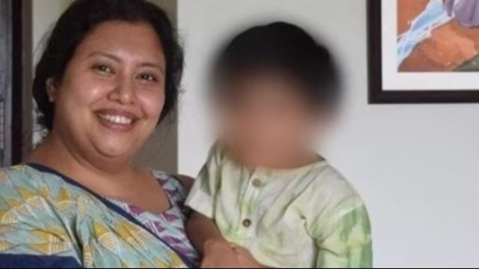 मां ने अपने चार साल के बेटे की बेरहमी से हत्या कर दी है मां ने अपने चार साल के बेटे की बेरहमी से हत्या कर दी है