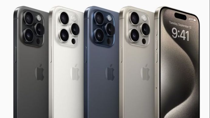 पिछले साल सितंबर महीने वंडरलस्ट इवेंट में लॉन्च हुए iPhone 15 की कीमत 79,900 रुपए है पिछले साल सितंबर महीने वंडरलस्ट इवेंट में लॉन्च हुए iPhone 15 की कीमत 79,900 रुपए है