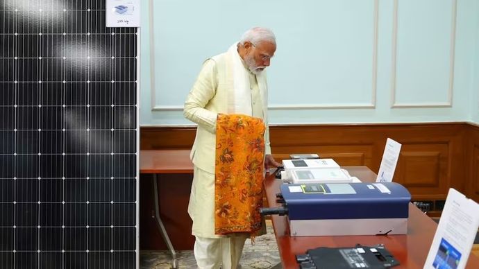 योजना के तहत केंद्र सरकार देशभर में एक करोड़ घरों पर रूफटॉप सोलर सिस्टम लगाएगी
