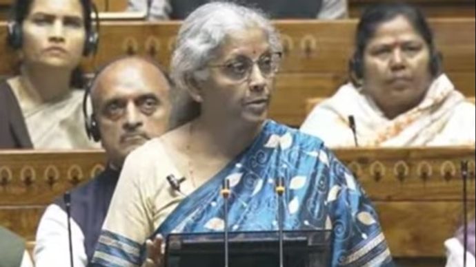 Budget 2024 live updates in hindi: वित्त मंत्री निर्मला सीतारण ने अंतरिम बजट पेश करते हुए सरकार की उपलब्धियों का जिक्र किया Budget 2024 live updates in hindi: वित्त मंत्री निर्मला सीतारण ने अंतरिम बजट पेश करते हुए सरकार की उपलब्धियों का जिक्र किया