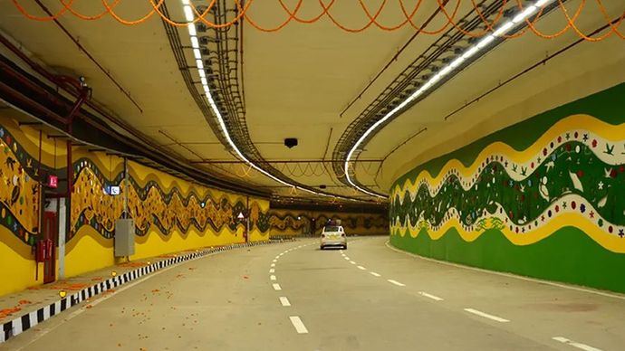 प्रगति मैदान सुरंग