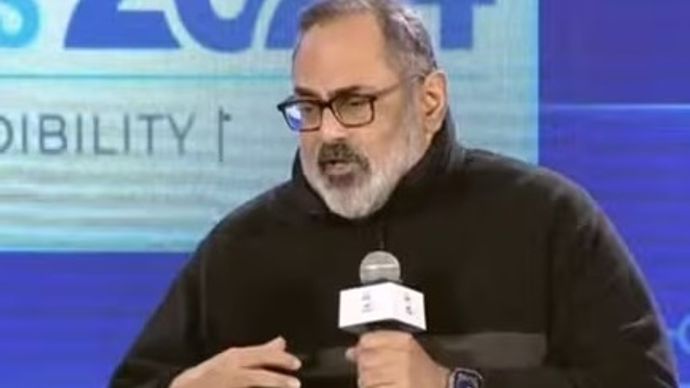 Storyboard 18 DNPA Conclave and Awards 2024 में भारत सरकार में इलेक्ट्रॉनिक्स और सूचना प्रौद्योगिकी राज्य मंत्री Rajeev Chandrasekhar