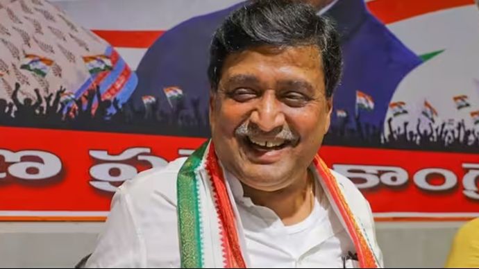 राज्य के पूर्व सीएम Ashok Chavan ने पार्टी से इस्तीफा दे दिया है राज्य के पूर्व सीएम Ashok Chavan ने पार्टी से इस्तीफा दे दिया है