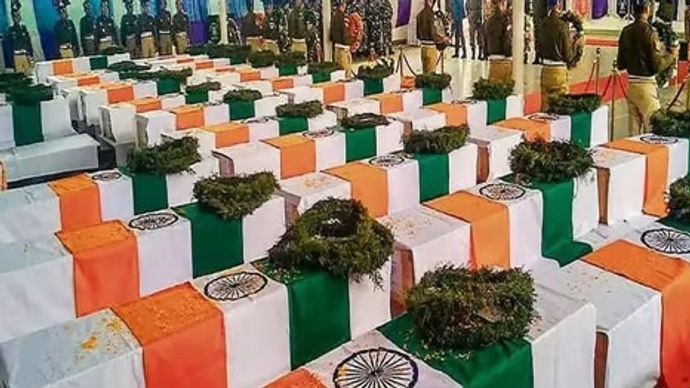 आज ही के दिन देश ने वो झकझोर देने वाला मंजर देखा था आज ही के दिन देश ने वो झकझोर देने वाला मंजर देखा था