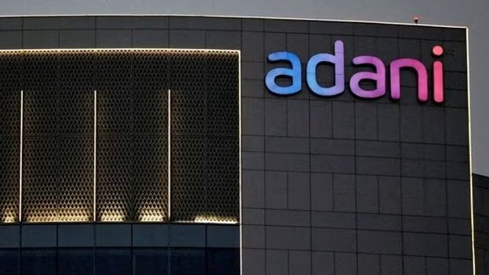 इस साल की शुरुआत से ही एक के बाद एक गौतम अडानी के लिए गुड न्यूज मिल रही हैं इस साल की शुरुआत से ही एक के बाद एक गौतम अडानी के लिए गुड न्यूज मिल रही हैं