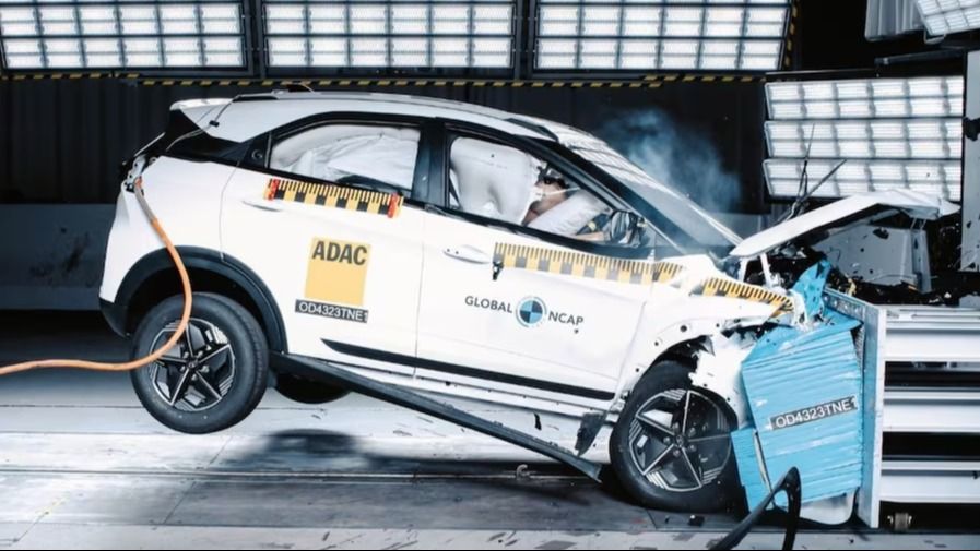 Tata Nexon ने NCAP में एक बार फिर से 5-स्टार रेटिंग हासिल की है