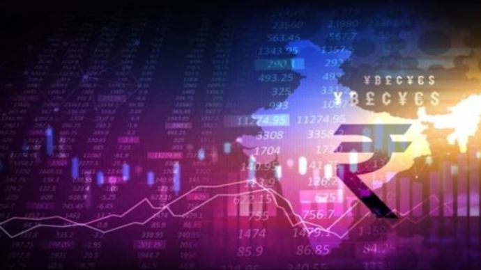 भारत 10 ट्रिलियन डॉलर की अर्थव्यवस्था बनने की राह पर भारत 10 ट्रिलियन डॉलर की अर्थव्यवस्था बनने की राह पर