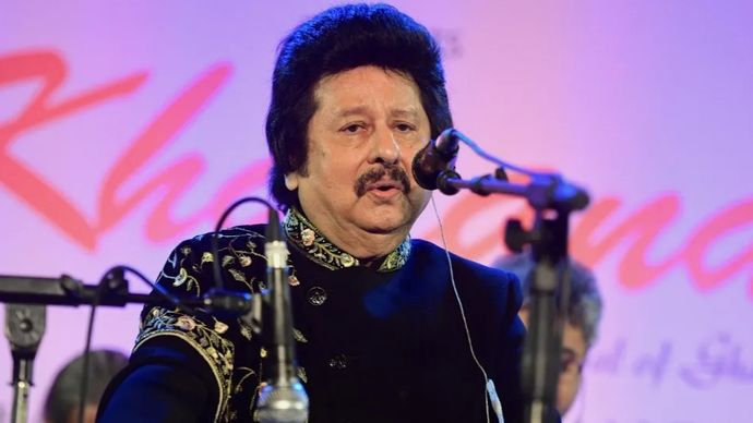 मशहूर गजल गायक Pankaj Udhas आज पंचत्व में विलीन हो जाएंगे