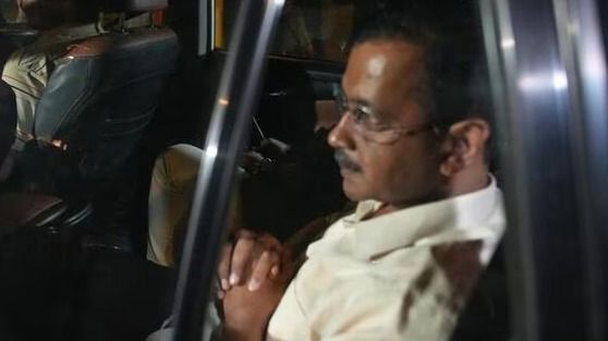 ED ने दिल्ली के मुख्यमंत्री अरविंद केजरीवाल को पीएमएलए के तहत गिरफ्तार कर लिया ED ने दिल्ली के मुख्यमंत्री अरविंद केजरीवाल को पीएमएलए के तहत गिरफ्तार कर लिया