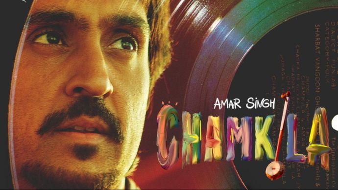 फिल्म में 1980 के दशक में पंजाब में उग्रवाद के दौरान चमकीला के जीवन और करियर पर पड़ने वाले प्रभाव को दिखाया गया है