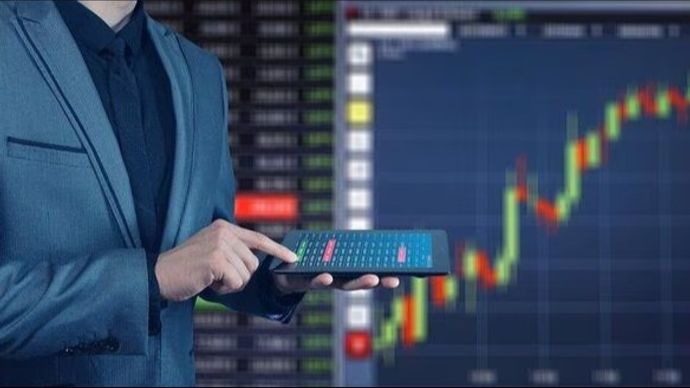 ऑल टाइम हाई और ऑल टाइम लो भी 52 हफ्तों की ऊँचाई या निचाई की तरह स्टॉक की कीमत बताता है ऑल टाइम हाई और ऑल टाइम लो भी 52 हफ्तों की ऊँचाई या निचाई की तरह स्टॉक की कीमत बताता है