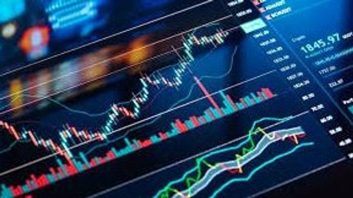 वरुण बेवरेजेज के शेयरों में आज 4% की गिरावट  वरुण बेवरेजेज के शेयरों में आज 4% की गिरावट