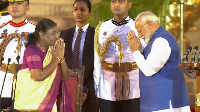 मोदी सरकार 3.0 का शपथ ग्रहण समारोह रविवार को राष्ट्रपति भवन में संपन्न हो गया मोदी सरकार 3.0 का शपथ ग्रहण समारोह रविवार को राष्ट्रपति भवन में संपन्न हो गया