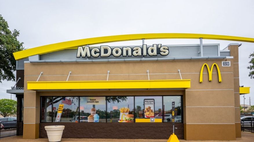 भारत में भी McDonald’s के काफ़ी ब्रांच खुली हुई हैं