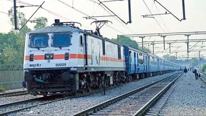 रेलवे स्टॉक्स में भयंकर तेजी, RVNL, Ircon, IRFC जबरदस्त भागे रेलवे स्टॉक्स में भयंकर तेजी, RVNL, Ircon, IRFC जबरदस्त भागे