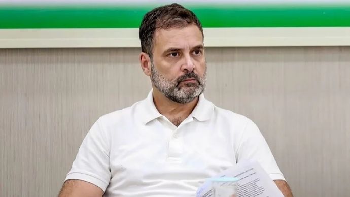 राहुल गांधी ने सेबी प्रमुख पर नई हिंडनबर्ग रिपोर्ट के बाद शेयर बाजार के जोखिम की चेतावनी दी Rahul Gandhi, Leader of the Opposition in Rajya Sabha