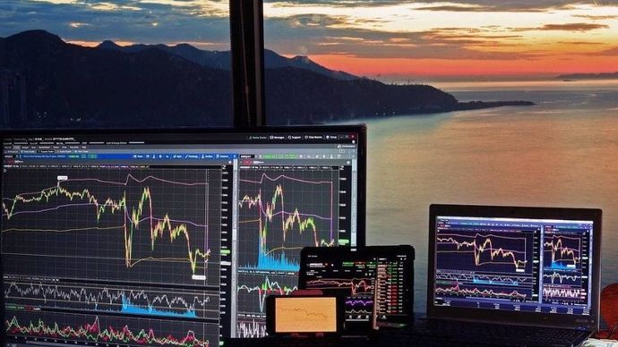 RVNL के शेयर अपने 52-वीक हाई 647 रुपये से 12 प्रतिशत नीचे हैं, लेकिन कुछ ब्रोकरेज इसका टारगेट 626 रूपये लेकर चल रहे हैं RVNL के शेयर अपने 52-वीक हाई 647 रुपये से 12 प्रतिशत नीचे हैं, लेकिन कुछ ब्रोकरेज इसका टारगेट 626 रूपये लेकर चल रहे हैं