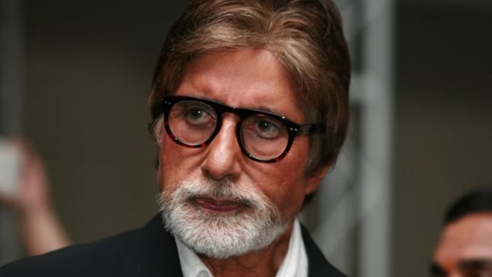 दुकानदार ने अकड़ में कहा 120 पाउंड की है कीमत, बिग बी ने यूं दिया करारा जवाब दुकानदार ने अकड़ में कहा 120 पाउंड की है कीमत, बिग बी ने यूं दिया करारा जवाब