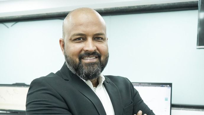 Raghvendra Singh Derivative Expert