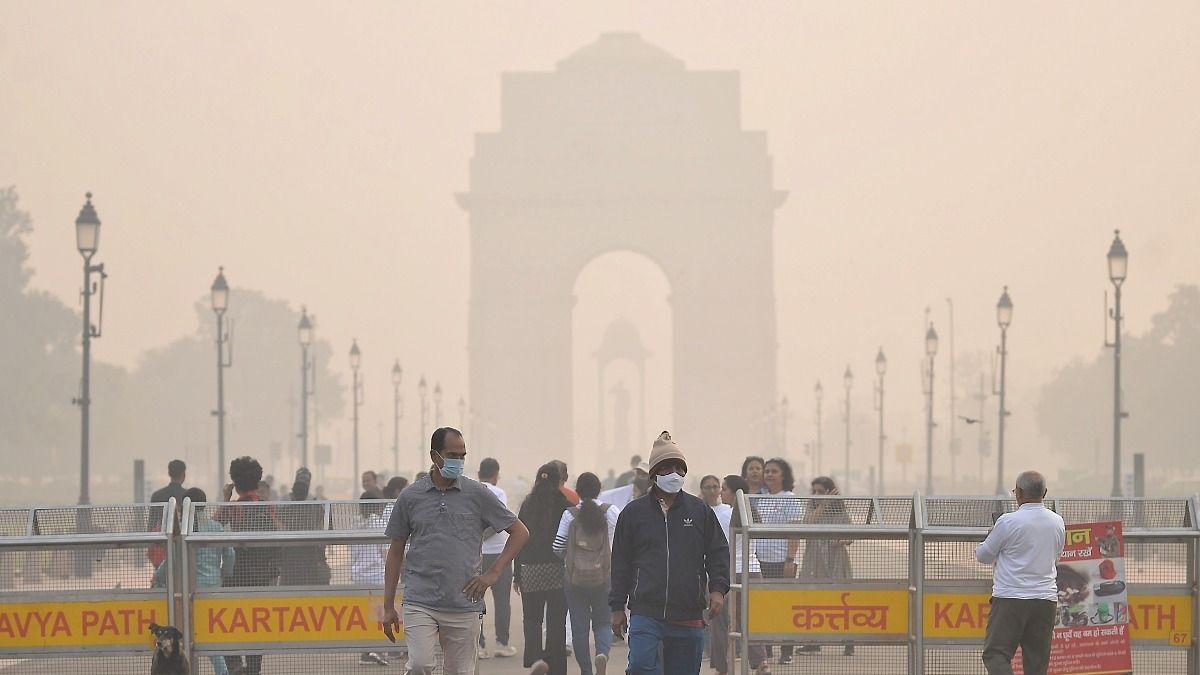 दिल्ली की जहरीली हवा: क्या राजधानी बदलने का वक्त आ गया है?