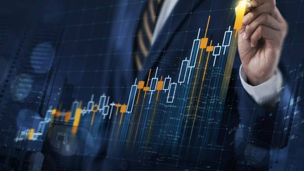 While HDFC Bank, Bharti Airtel, ICICI Bank and the State Bank of India were the gainers, RIL, TCS, Infosys, HUL, ITC and LIC were losers from the Top-10 pack.