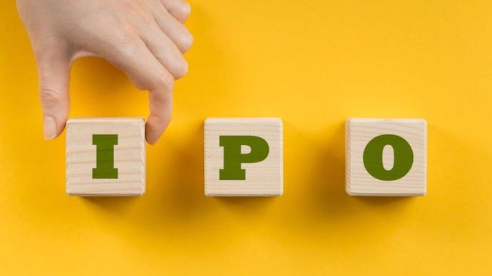 The IPO of Solarium Green Energy is entirely a fresh share sale of up to 54,99,600 shares amounting to Rs 105.04 crore. The IPO of Solarium Green Energy is entirely a fresh share sale of up to 54,99,600 shares amounting to Rs 105.04 crore.