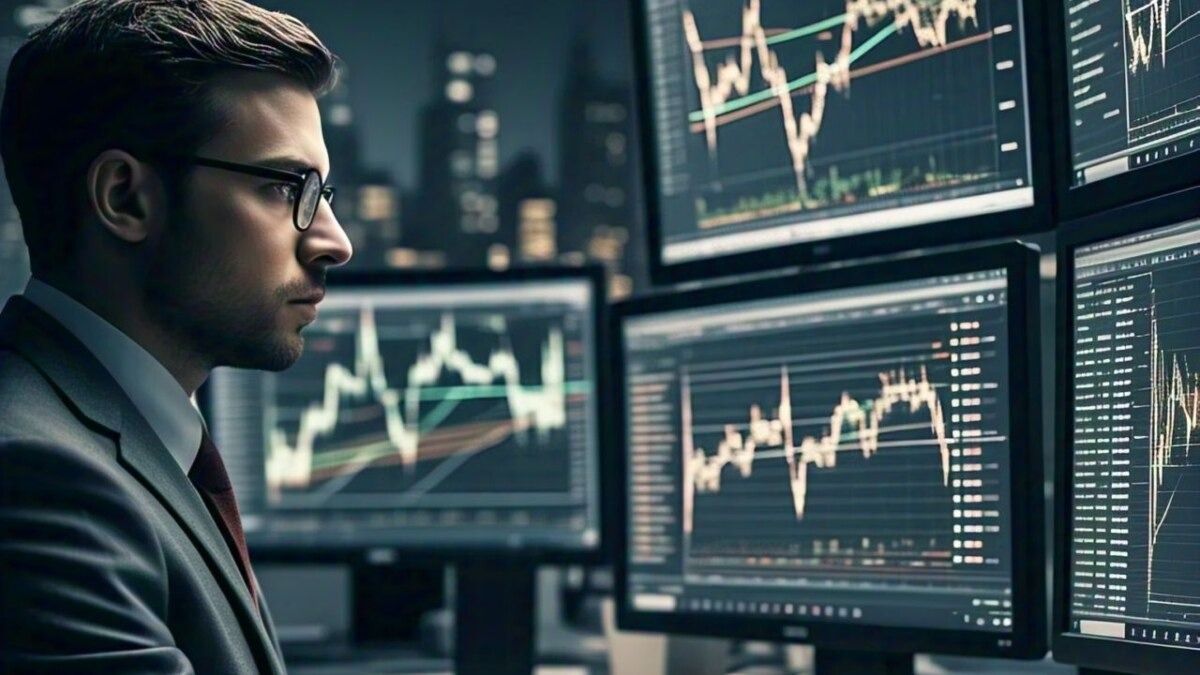 Muthoot Finance Share Muthoot Finance Share