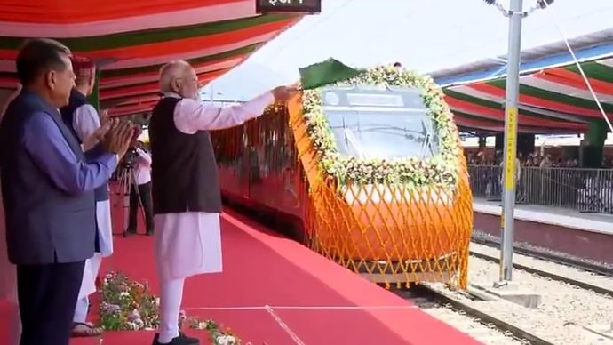 PM Modi inaugurates Vande Bharat. PM Modi inaugurates Vande Bharat.