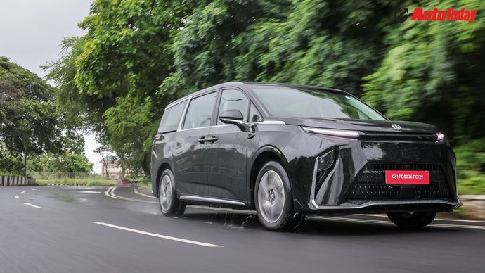 MG M9 - The Presidential Limousine MG M9