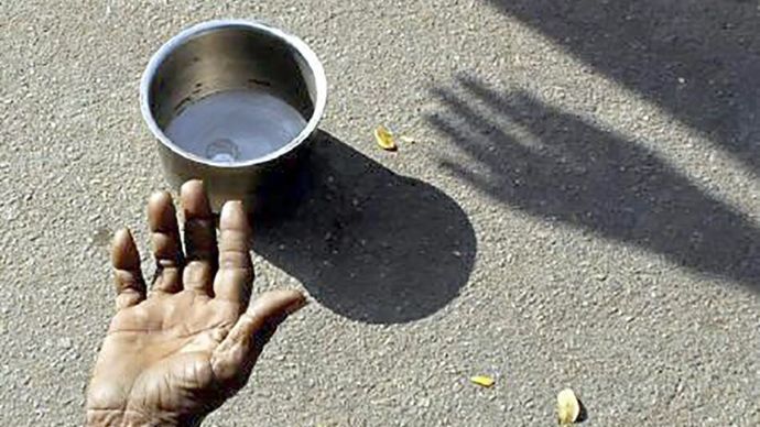 भीख मांगकर बने करोड़पति भीख मांगकर बने करोड़पति