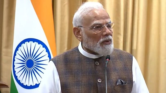 पीएम मोदी ने बुलाई टॉप अफसरों की हाई-लेवल बैठक