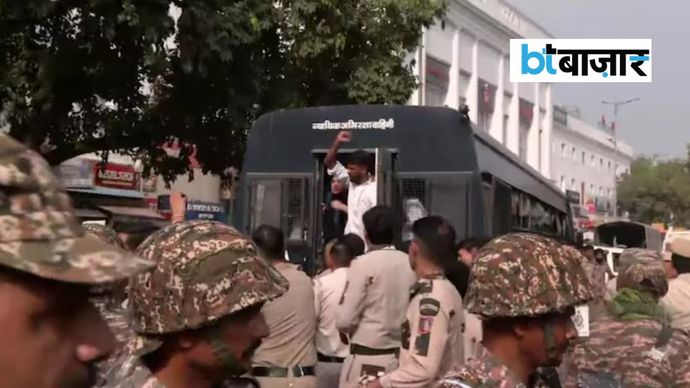 CJP का जंतर-मंतर पर प्रदर्शन: दिल्ली पुलिस ने प्रदर्शनकारियों को हिरासत में लिया CJP का जंतर-मंतर पर प्रदर्शन: दिल्ली पुलिस ने प्रदर्शनकारियों को हिरासत में लिया
