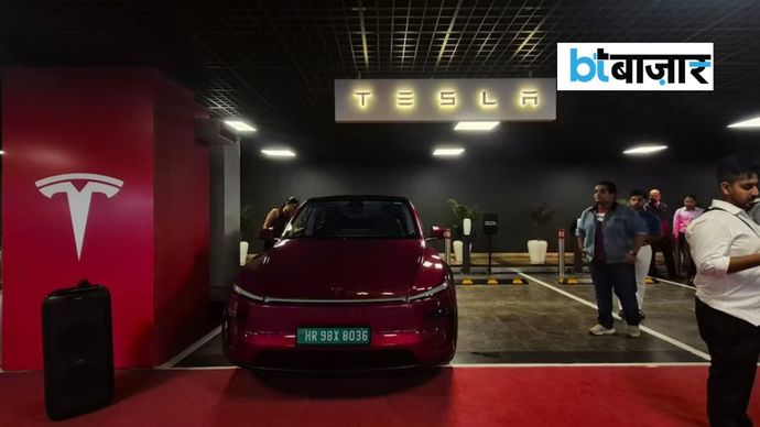 नोएडा में खुला Tesla का पहला Experience Centre नोएडा में खुला Tesla का पहला सेंटर!