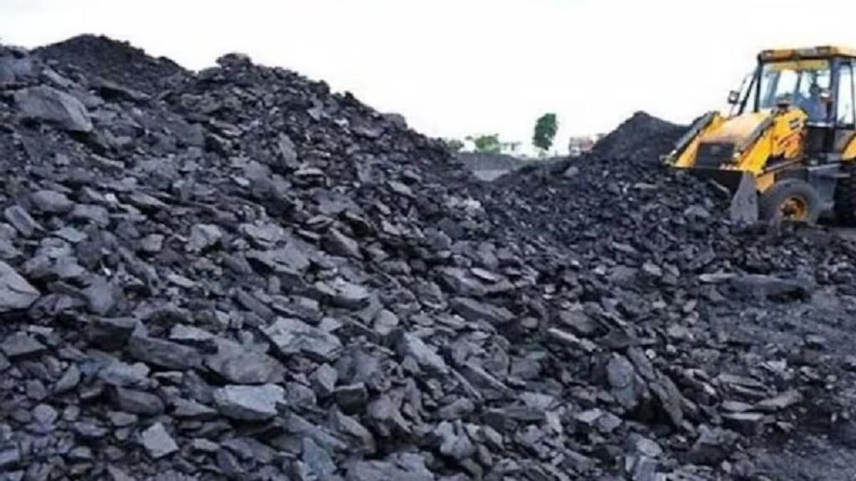 छत्तीसगढ़ कोयला लेवी घोटाला: कौन हैं कांग्रेस के दो विधायक जिन्हें मिला कोर्ट का नोटिस? जानें क्या है आरोप NewsTak