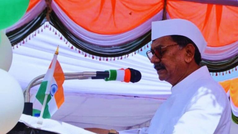 छत्तीसगढ़ चुनाव: कांग्रेस काट सकती है कुछ मौजूदा विधायकों का टिकट, इस दिग्गज नेता ने दिया बड़ा संकेत NewsTak