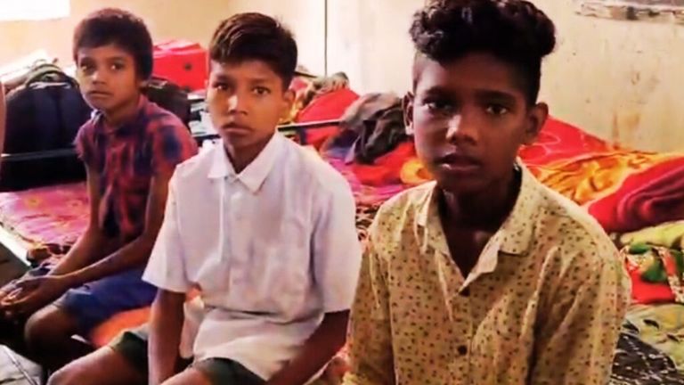 सूरजपुर: फुटबॉल फटने पर 45 मासूमों को मिली सजा, नाराज फादर ने रोका बच्चों का खाना NewsTak