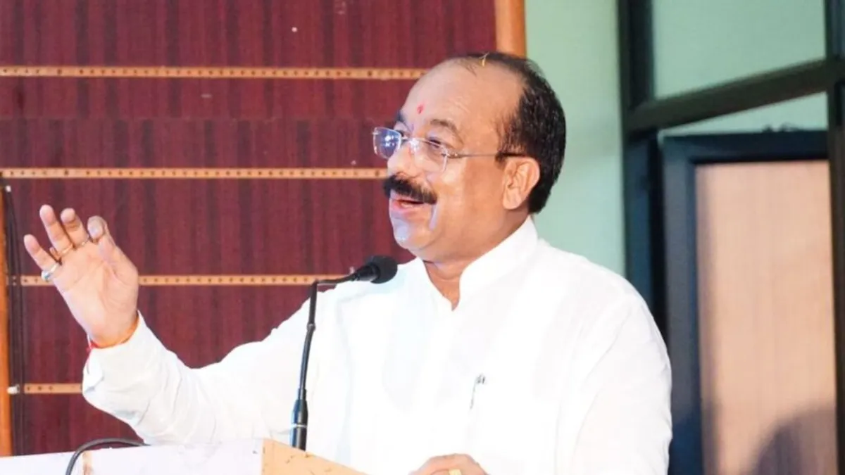 छत्तीसगढ़: गायों की मौत पर घिरी कांग्रेस, बीजेपी ने बघेल सरकार को ठहराया जिम्मेदार NewsTak