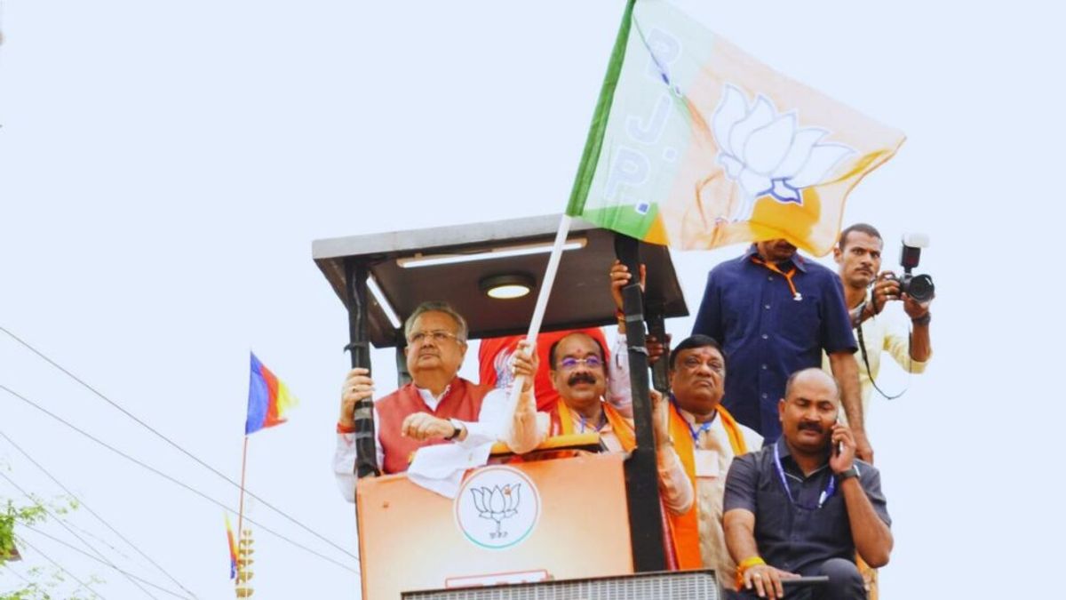 ‘परिवर्तन यात्रा’ का हुआ आगाज, भाजपा ने कहा- ‘बदल के रहिबो’; कांग्रेस बोली- हो चुका है बदलाव NewsTak