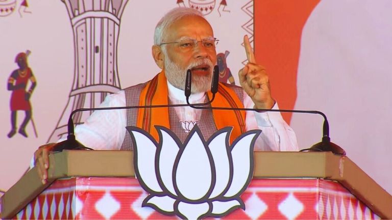 ईडी के आरोपों पर सियासत तेज, बघेल पर बरसे पीएम मोदी, कहा- ‘इन्होंने महादेव को भी नहीं छोड़ा’ NewsTak