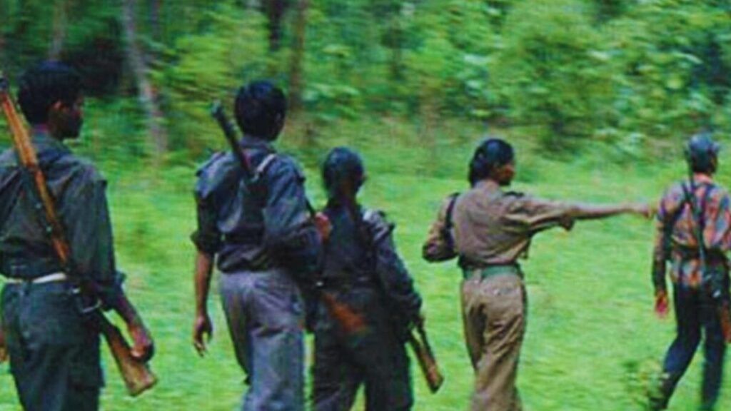 नारायणपुर में भाजपा नेता की हत्या, मतदान से पहले नक्सलियों की बड़ी वारदात NewsTak