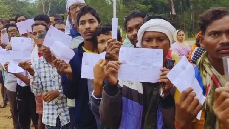 छत्तीसगढ़ चुनाव: नक्सल ब्लास्ट के साए में पहले फेज की वोटिंग; रमन-बैज और अकबर की किस्मत दांव पर NewsTak