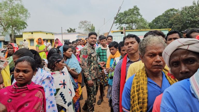 छत्तीसगढ़ चुनाव: नक्सली हिंसा के बीच पहले चरण में 71 फीसदी मतदान, जानें अहम बातें NewsTak