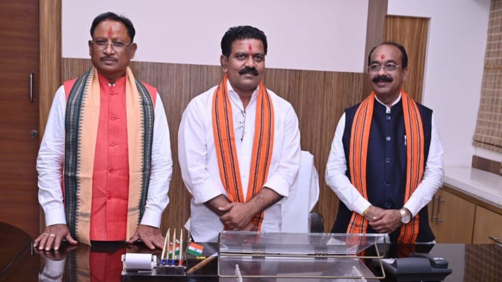 CMs Arun Sao and Vijay Sharma Vishnu Deo Sai