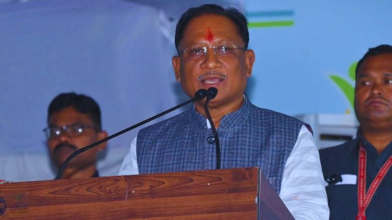 CG Politics: ‘कांग्रेस डूबता जहाज, भ्रष्टाचार की जननी’, क्यों भड़के सीएम साय? NewsTak